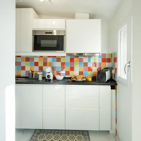 Avelli Pia Fourth Floor With 2 Bathrooms - Charming - Delightful And Bright 4rd-floor Without Elevator, Overlooking One Of Florence's Beautiful Squares, Exceptionally Located For Exploring The Apartman