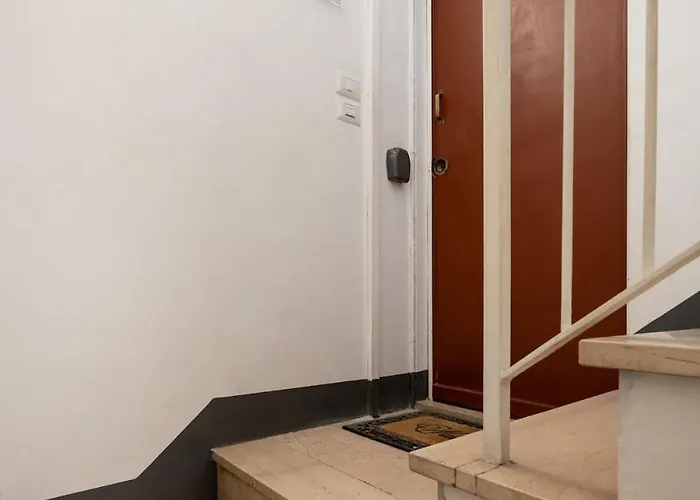 Avelli Pia Fourth Floor With 2 Bathrooms - Charming - Delightful And Bright 4rd-floor Without Elevator, Overlooking One Of Florence's Beautiful Squares, Exceptionally Located For Exploring The アパート *